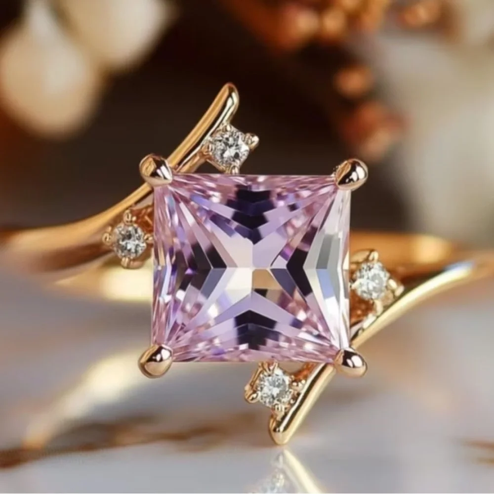 Beautiful Crystal Pink Moissanite and Gold Ring - SIZE 7